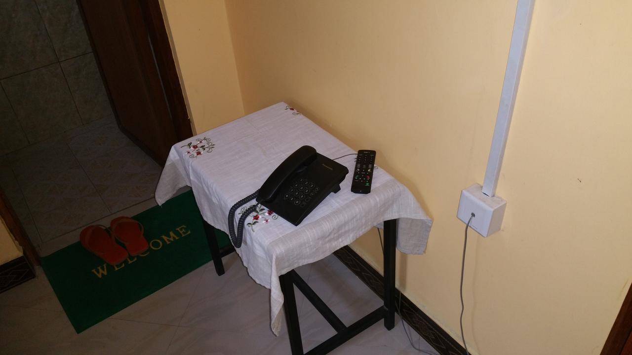 Mauya Executive Lodge Dar es Salaam Buitenkant foto
